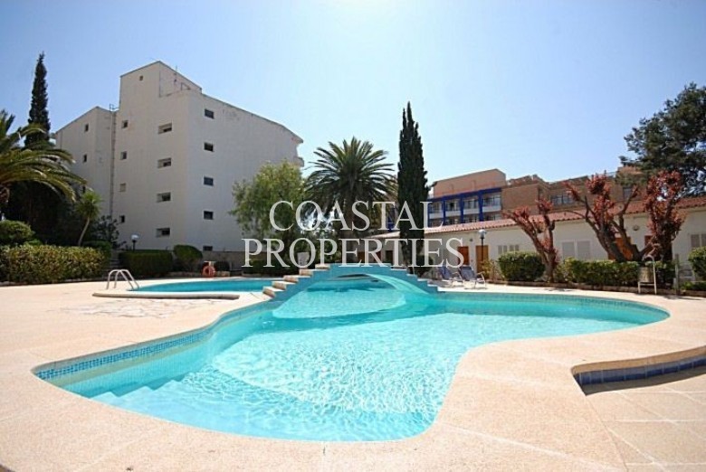 Property for Sale in Palmanova, Apartment For Sale In The Luxor Apartments Palmanova, Mallorca, Spain