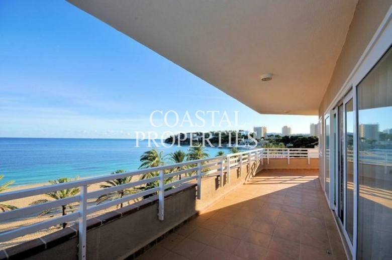 Property for Sale in Magalluf, Apartment For Sale In Wave House Calva Beach Resort Magalluf, Mallorca, Spain