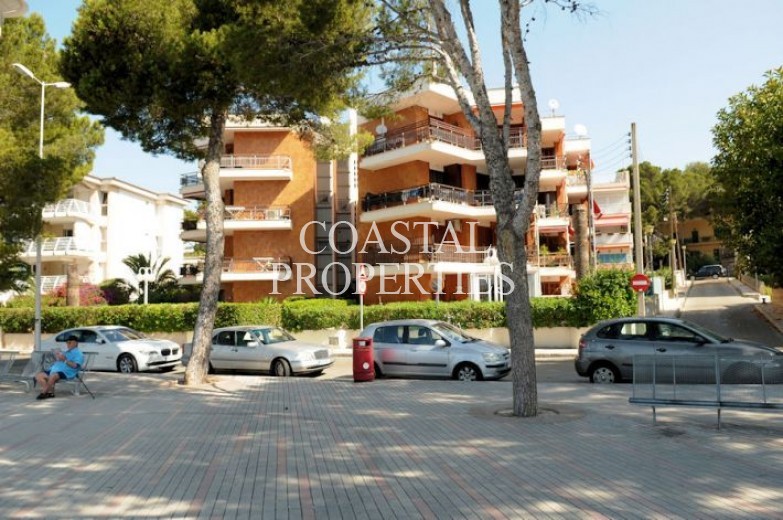 Property for Sale in Palmanova, Apartment With Sea View For Sale  Palmanova, Mallorca, Spain