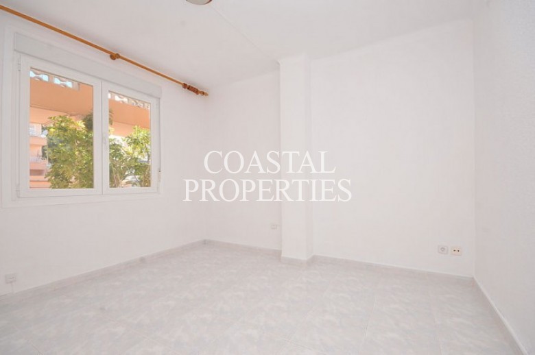 Property for Sale in Palmanova, Apartment With Sea Views For Sale Central  Palmanova, Mallorca, Spain