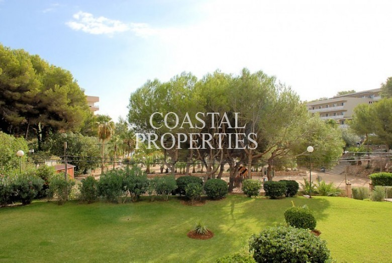 Property for Sale in Cala Vinyes, Apartment For Sale In The Regal Community  Cala Vinyes, Mallorca, Spain