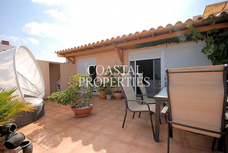 Property for Sale in Palmanova, Penthouse For Sale In The Resort Of Palmanova, Mallorca, Spain
