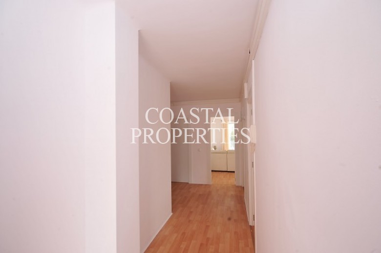 Property for Sale in Palmanova, Apartment For Sale In The Center Of   Palmanova, Mallorca, Spain