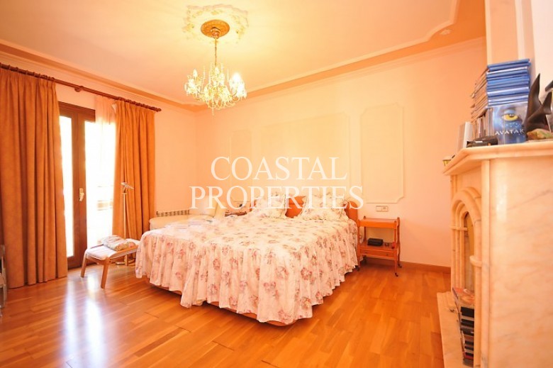 Property for Sale in Torrenova, Villa With Separate Guest Apartment For Sale In Torrenova, Mallorca, Spain
